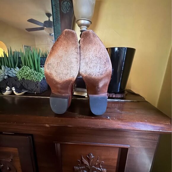 ✨ Lucchese 1883 Women’s Boots – Size 7.5 – Ruby Red Patent Calf Leather – Rare! - Picture 4 of 5